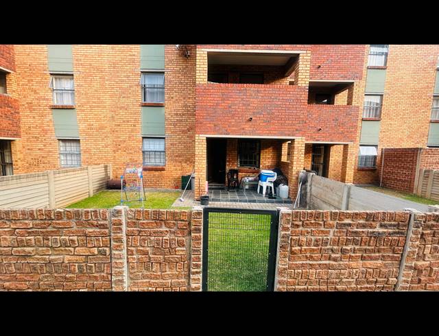 2 BEDROOM FLAT FOR SALE IN ALVEDA